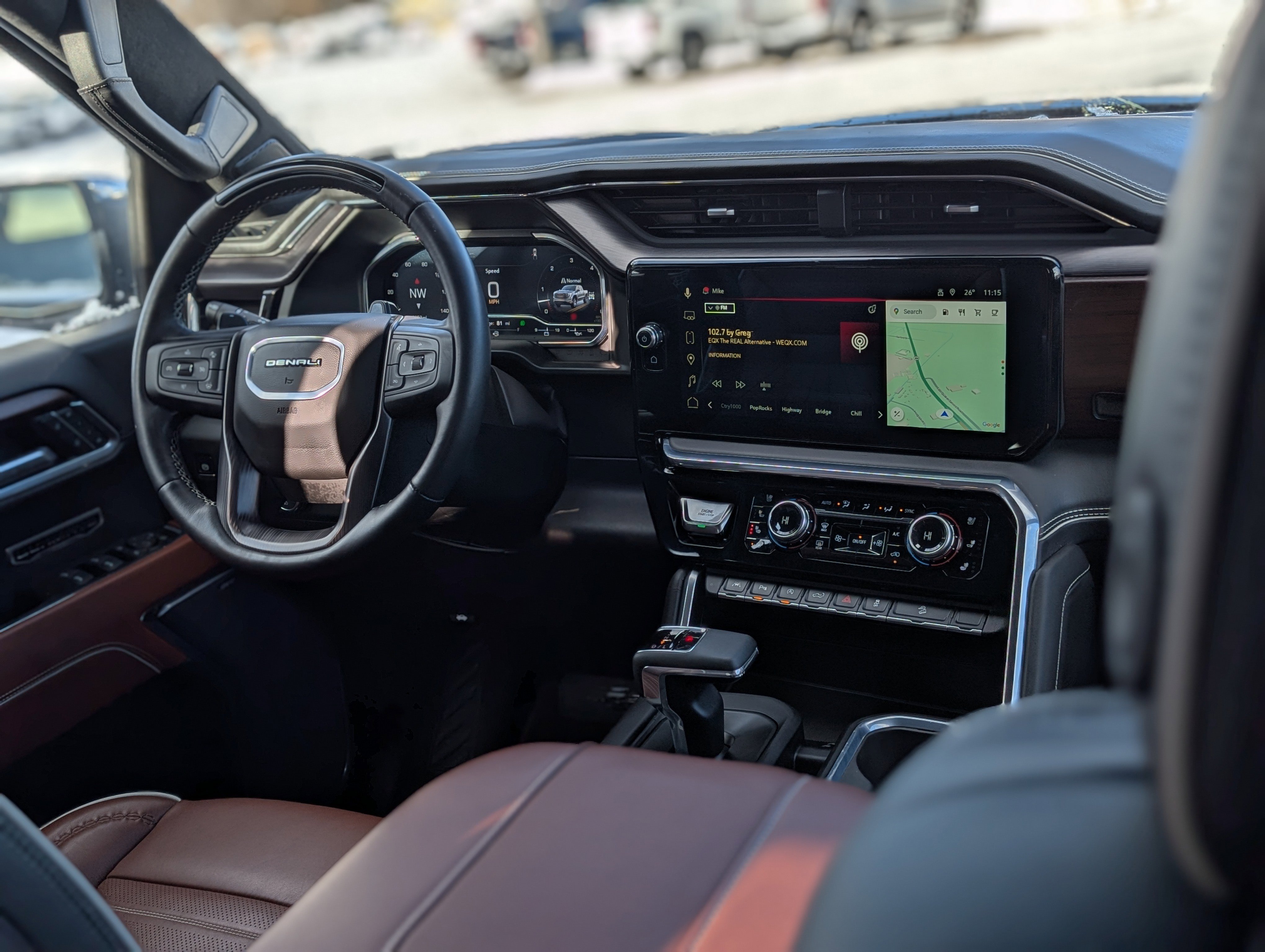 Used 2025 GMC Sierra 1500 Denali Ultimate image 16