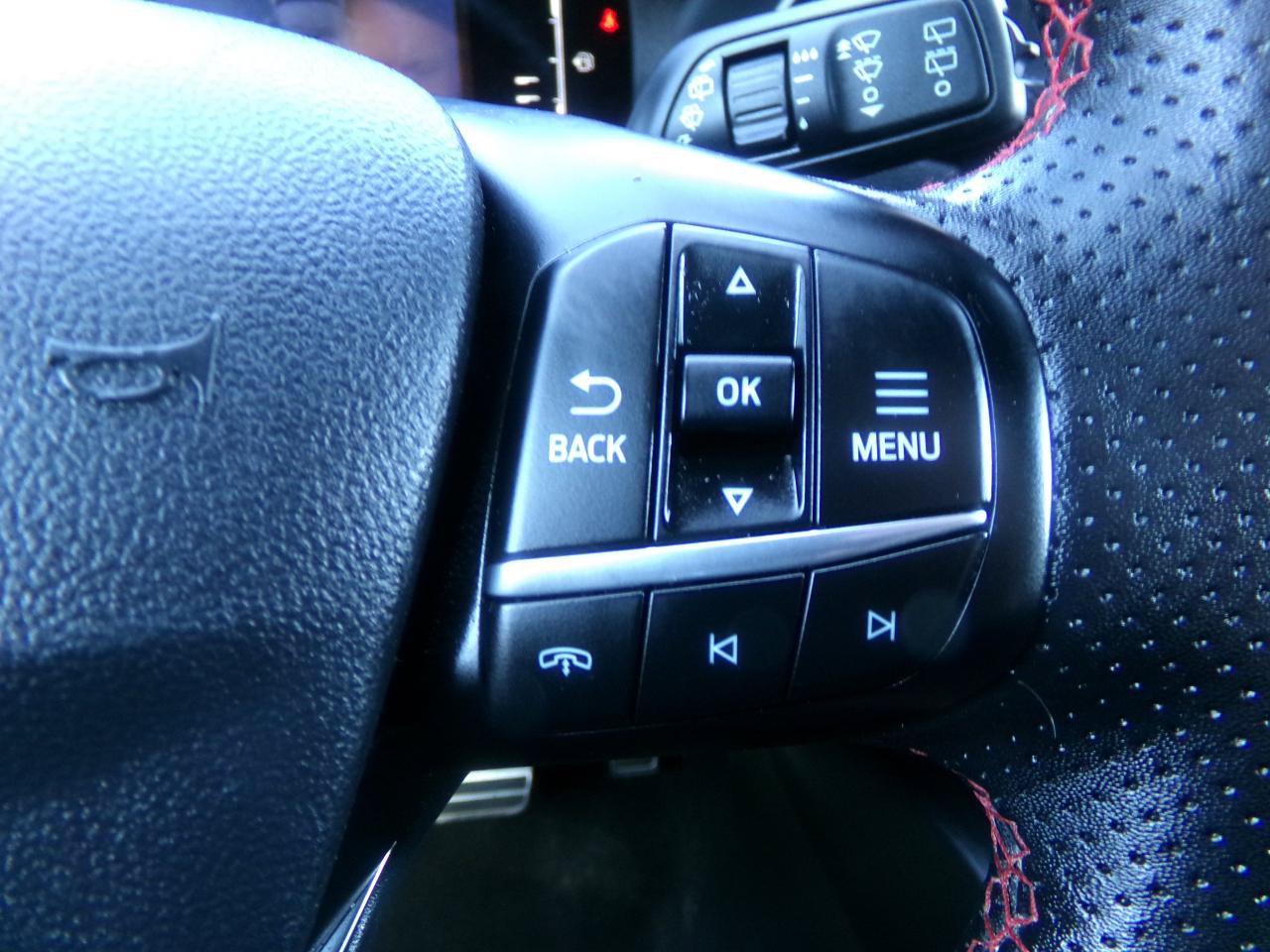 Used 2024 Ford Escape ST-Line Select w/ Tech Pack #1 AWD/4WD image 17