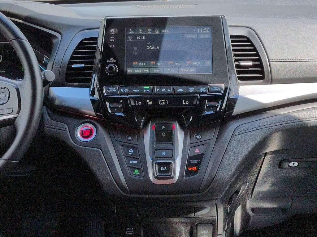 Used 2023 Honda Odyssey Sport image 18