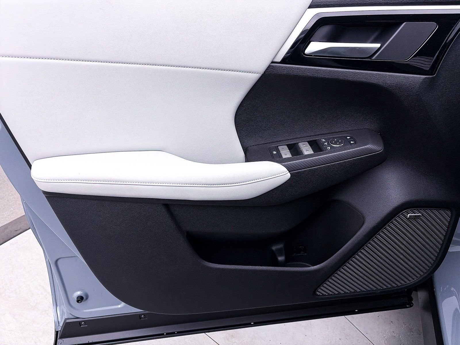 New 2026 Mitsubishi Outlander SE AWD/4WD image 7