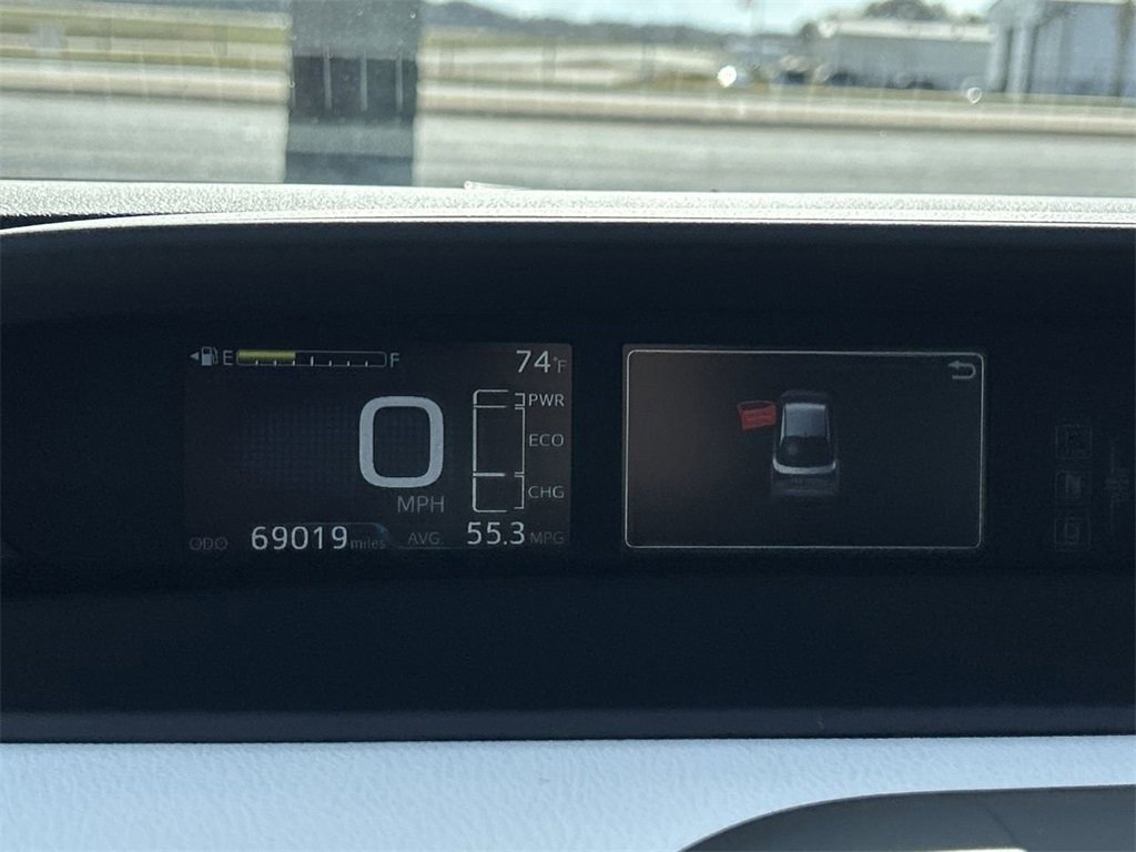Used 2019 Toyota Prius Limited image 29