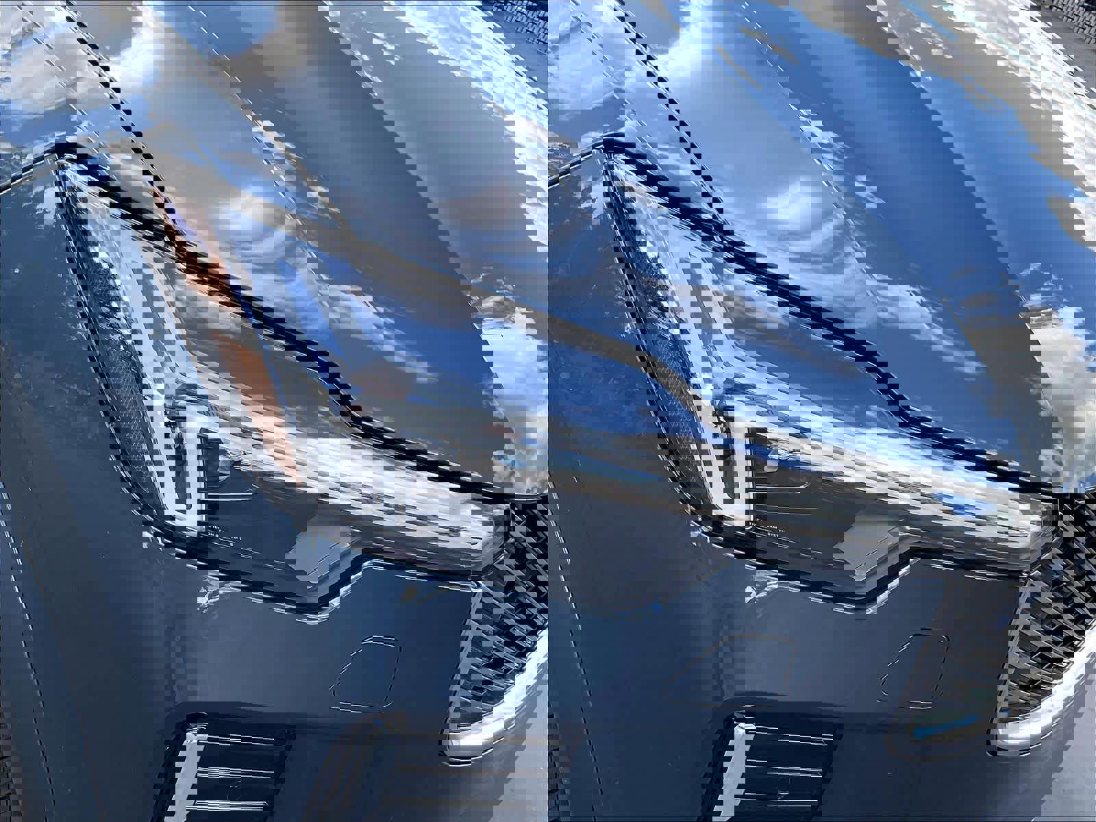 New 2026 Volvo XC90 T8 Plus w/ Protection Package Premier image 33