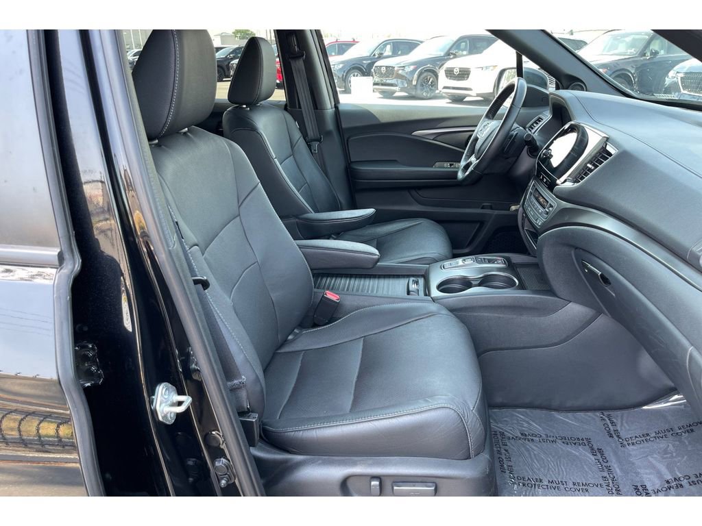 Certified 2023 Honda Passport EX-L image 19