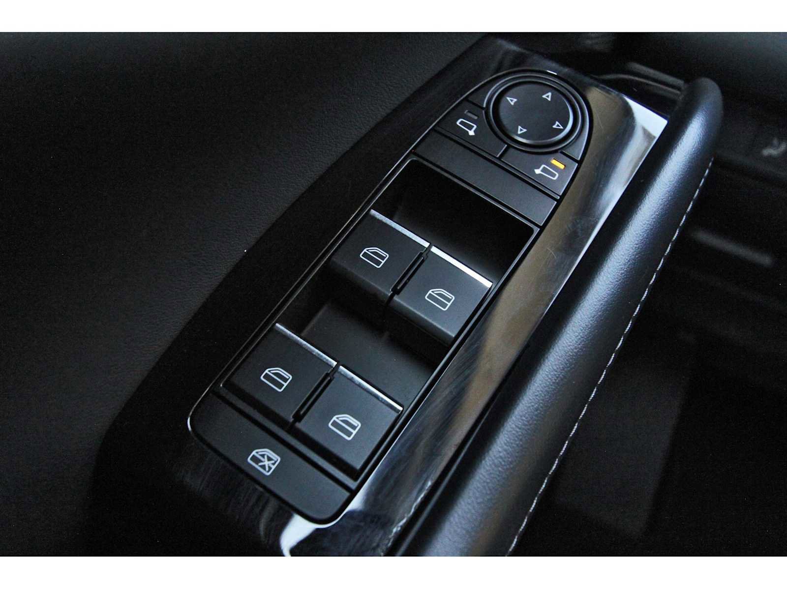 Certified 2025 MAZDA CX-30 AWD 2.5 S w/ Preferred Package image 21