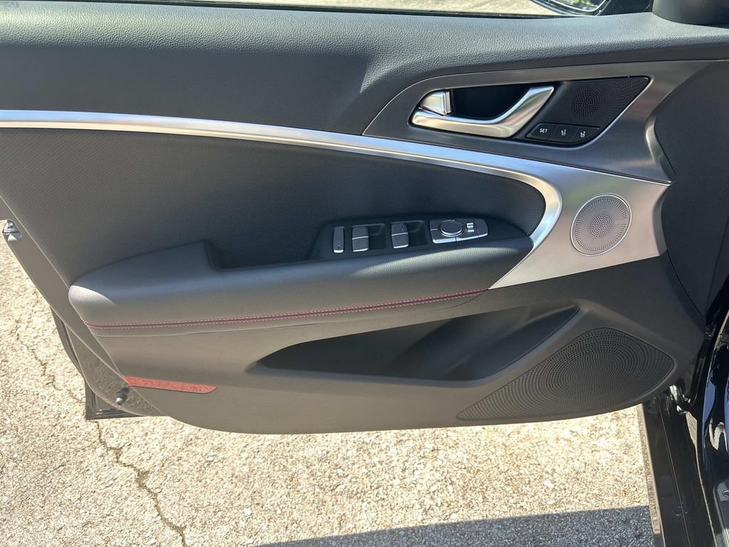 New 2026 Genesis G70 3.3T Sport Prestige AWD/4WD image 16
