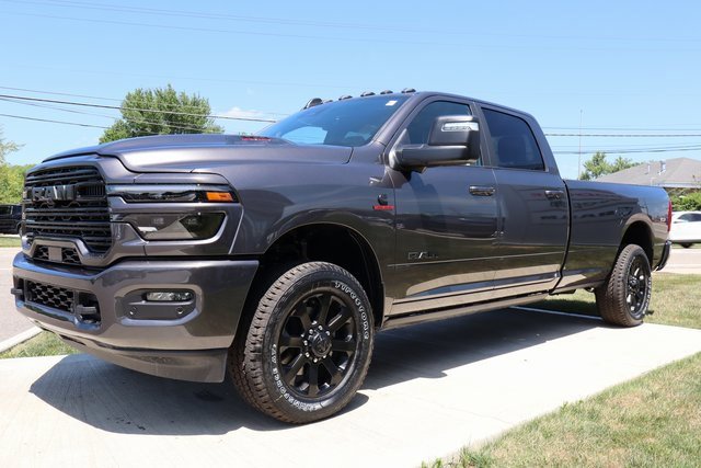 New 2025 RAM 2500 Laramie image 9