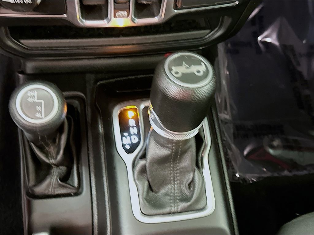 Certified 2018 Jeep Wrangler Unlimited Sport S image 23