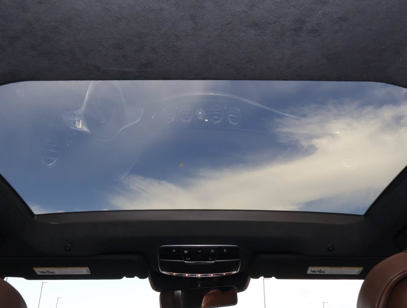 Used 2018 Mercedes-Benz S 560 Sedan image 13