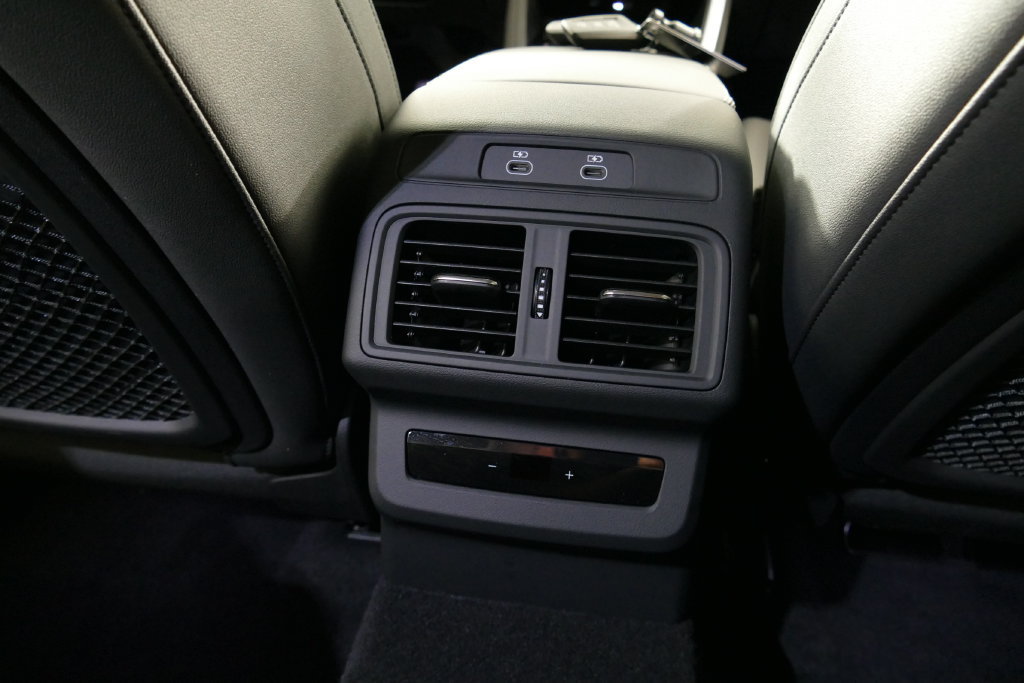 Certified 2025 Audi Q5 Premium w/ Convenience Package AWD/4WD image 28