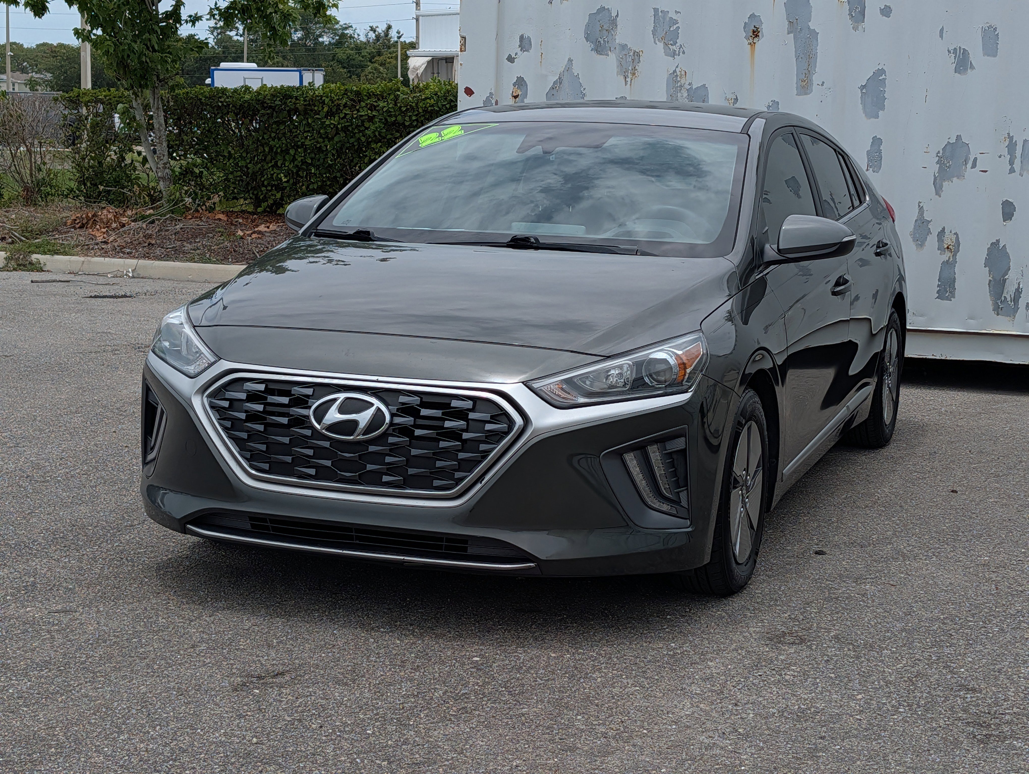 Used 2022 Hyundai Ioniq SE FWD image 7