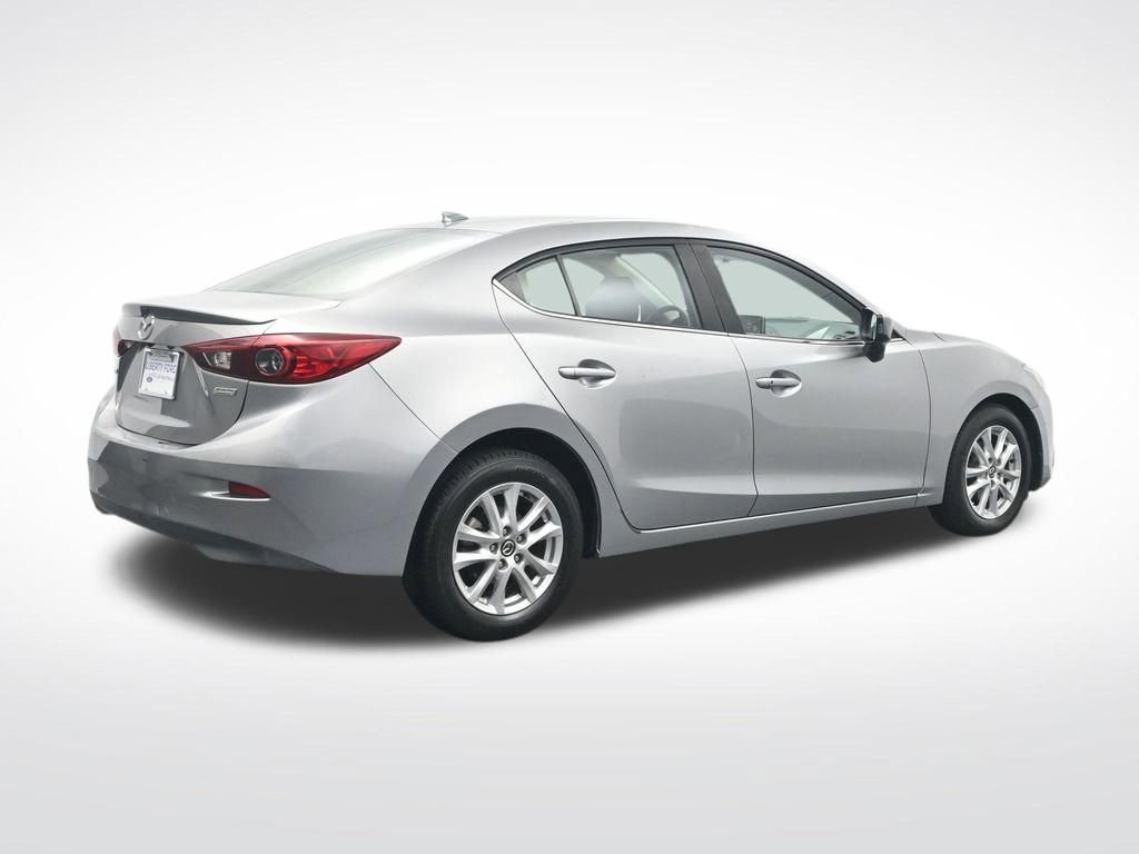 Used 2015 MAZDA MAZDA3 i Touring w/ Technology Package FWD image 6