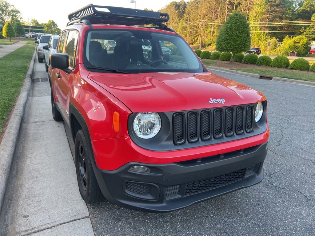 Used 2016 Jeep Renegade Sport w/ Power & Air Group image 9