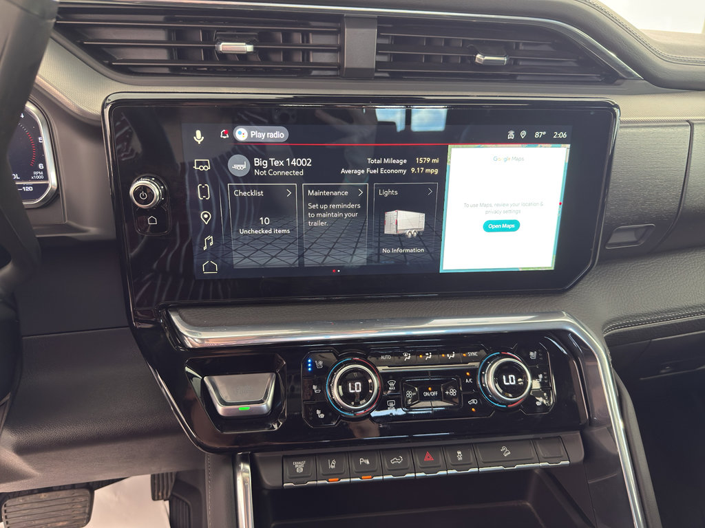 Used 2024 GMC Sierra 2500 Denali w/ Denali Reserve Package image 18