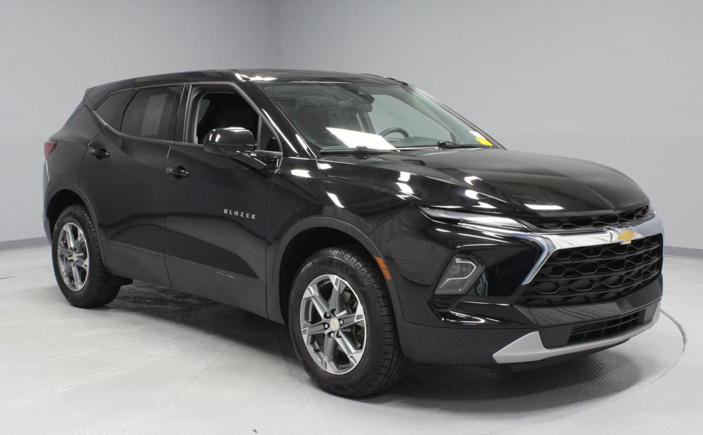Used 2024 Chevrolet Blazer LT w/ Driver Confidence Package