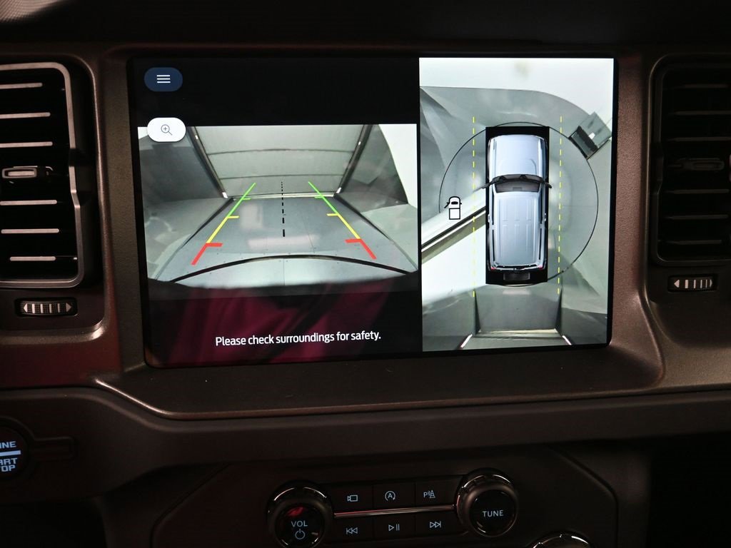 New 2025 Ford Bronco Badlands image 17