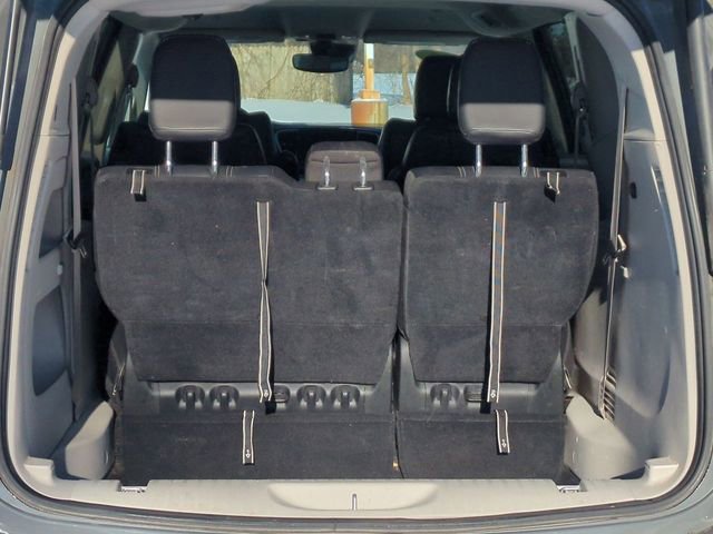 Used 2022 Chrysler Pacifica Touring-L image 23