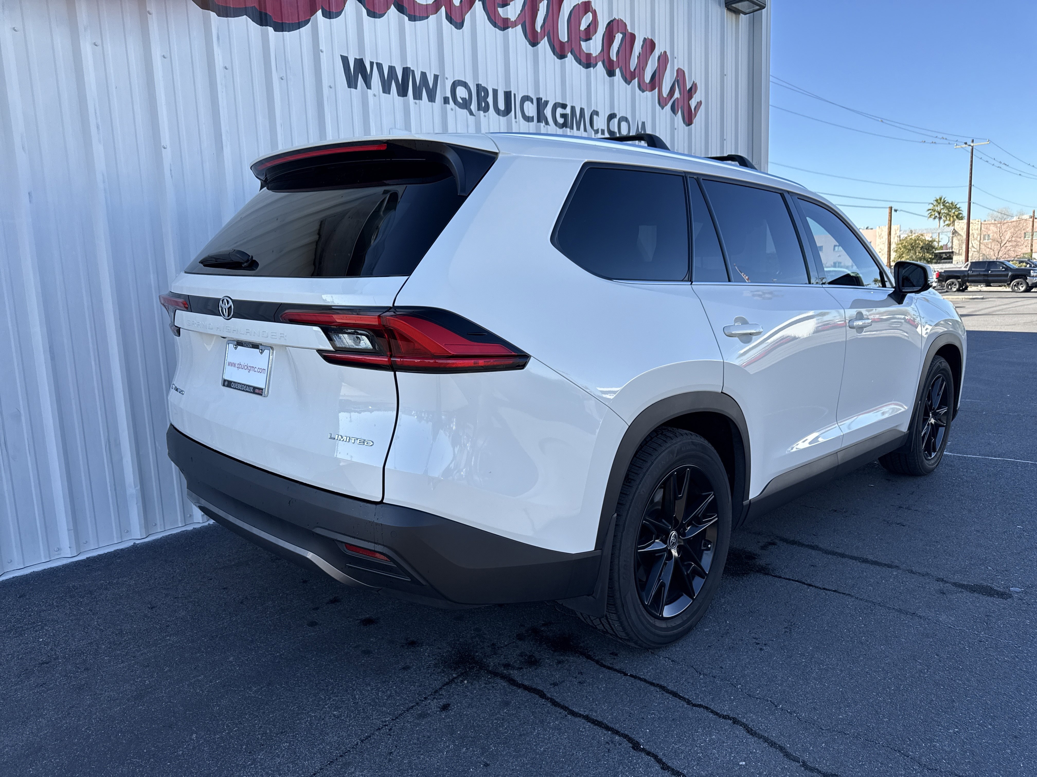 Used 2024 Toyota Grand Highlander Limited image 40