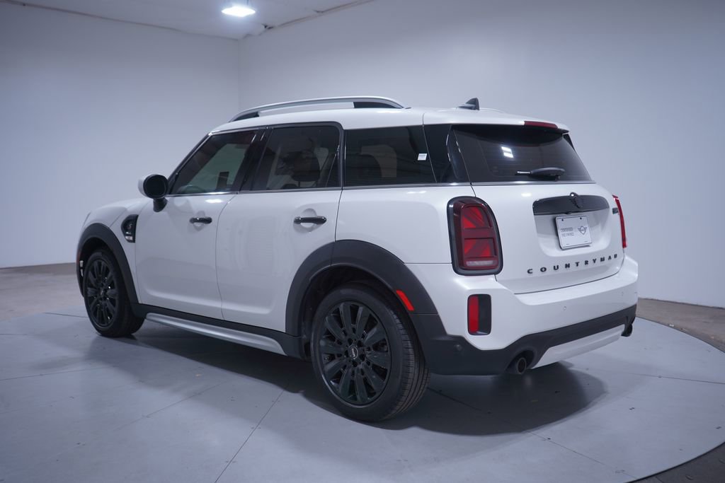 Used 2024 MINI Cooper Countryman S w/ Premium Package image 3