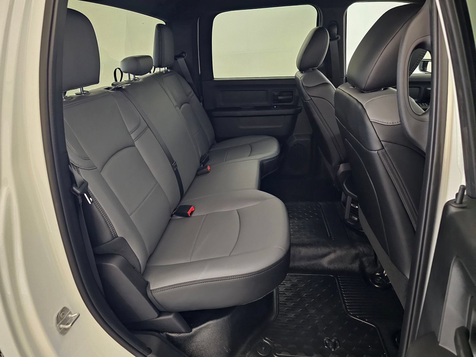 New 2026 RAM 5500 Tradesman AWD/4WD image 22