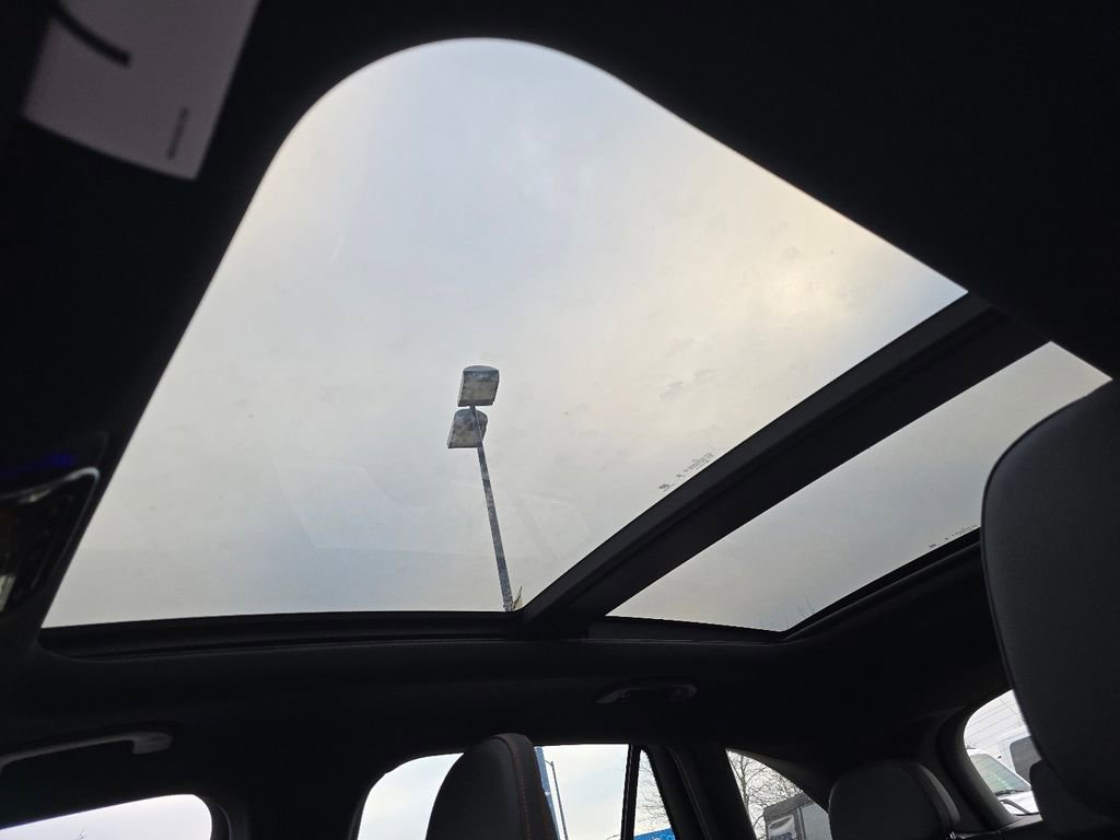 New 2026 Mercedes-Benz GLC 43 AMG 4MATIC image 3