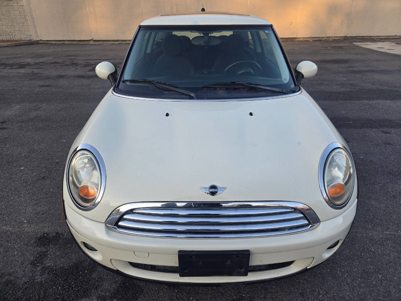 Used 2010 MINI Cooper Hardtop image 16
