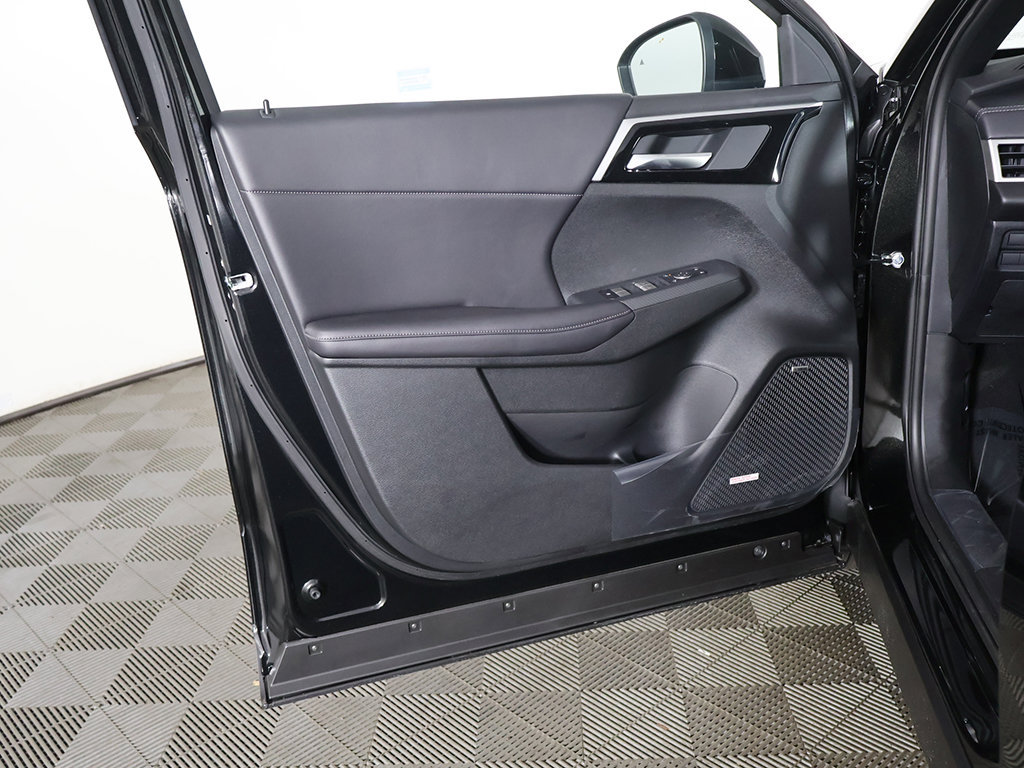 New 2026 Mitsubishi Outlander LE FWD image 22