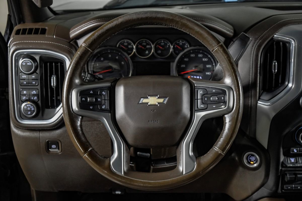 Used 2022 Chevrolet Silverado 2500 LTZ w/ LTZ Texas Edition image 17