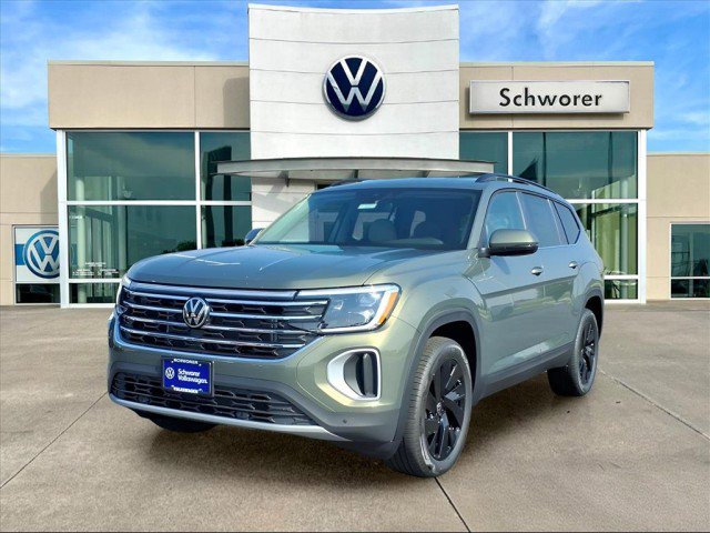 New 2026 Volkswagen Atlas SE image 2