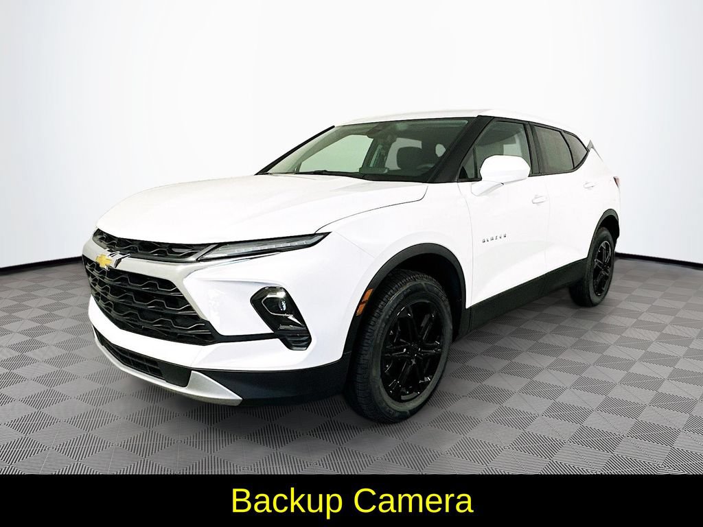 Used 2023 Chevrolet Blazer LT FWD image 5