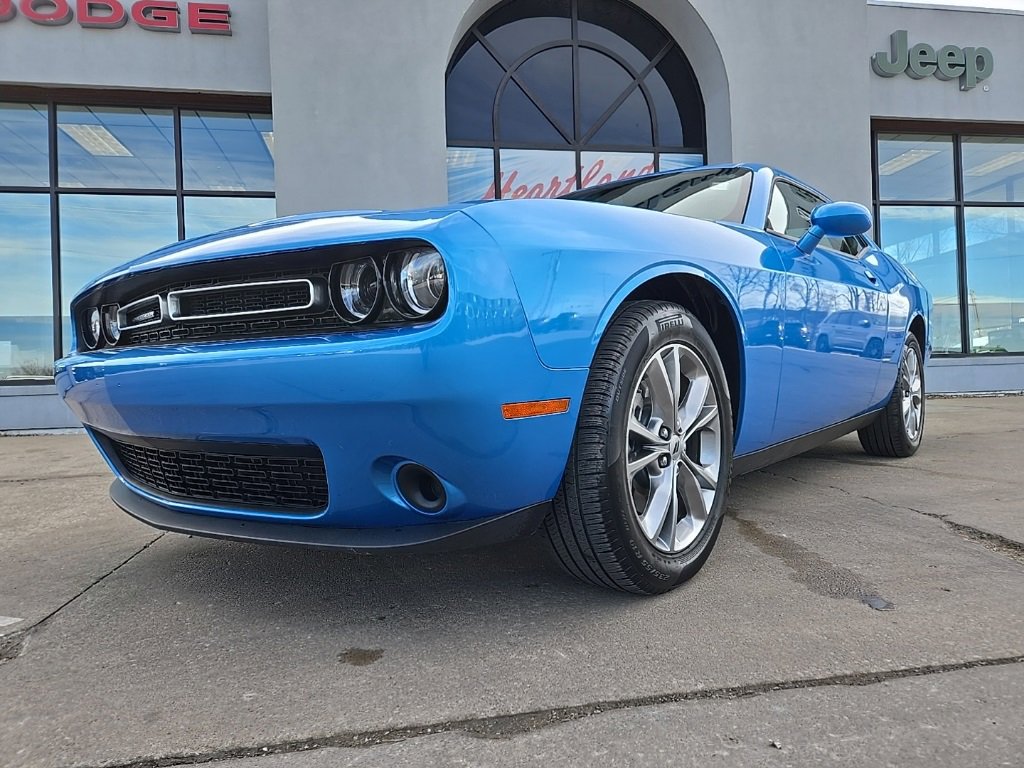 Used 2023 Dodge Challenger SXT w/ Cold Weather Group image 20