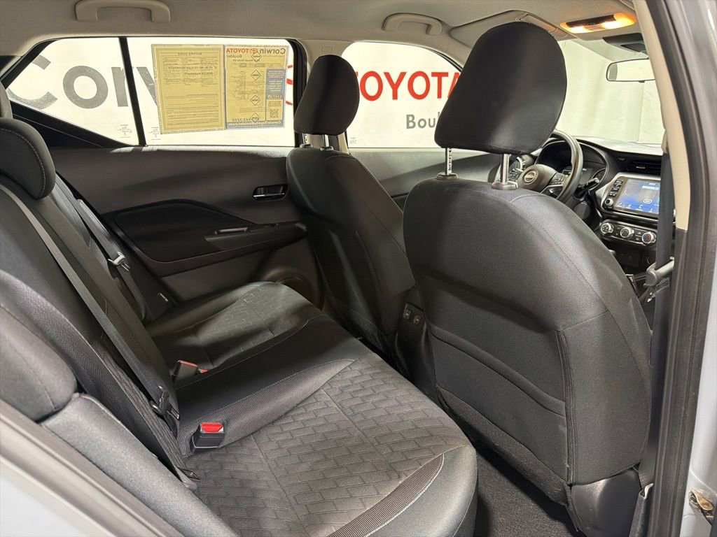 Used 2023 Nissan Kicks SV FWD image 12