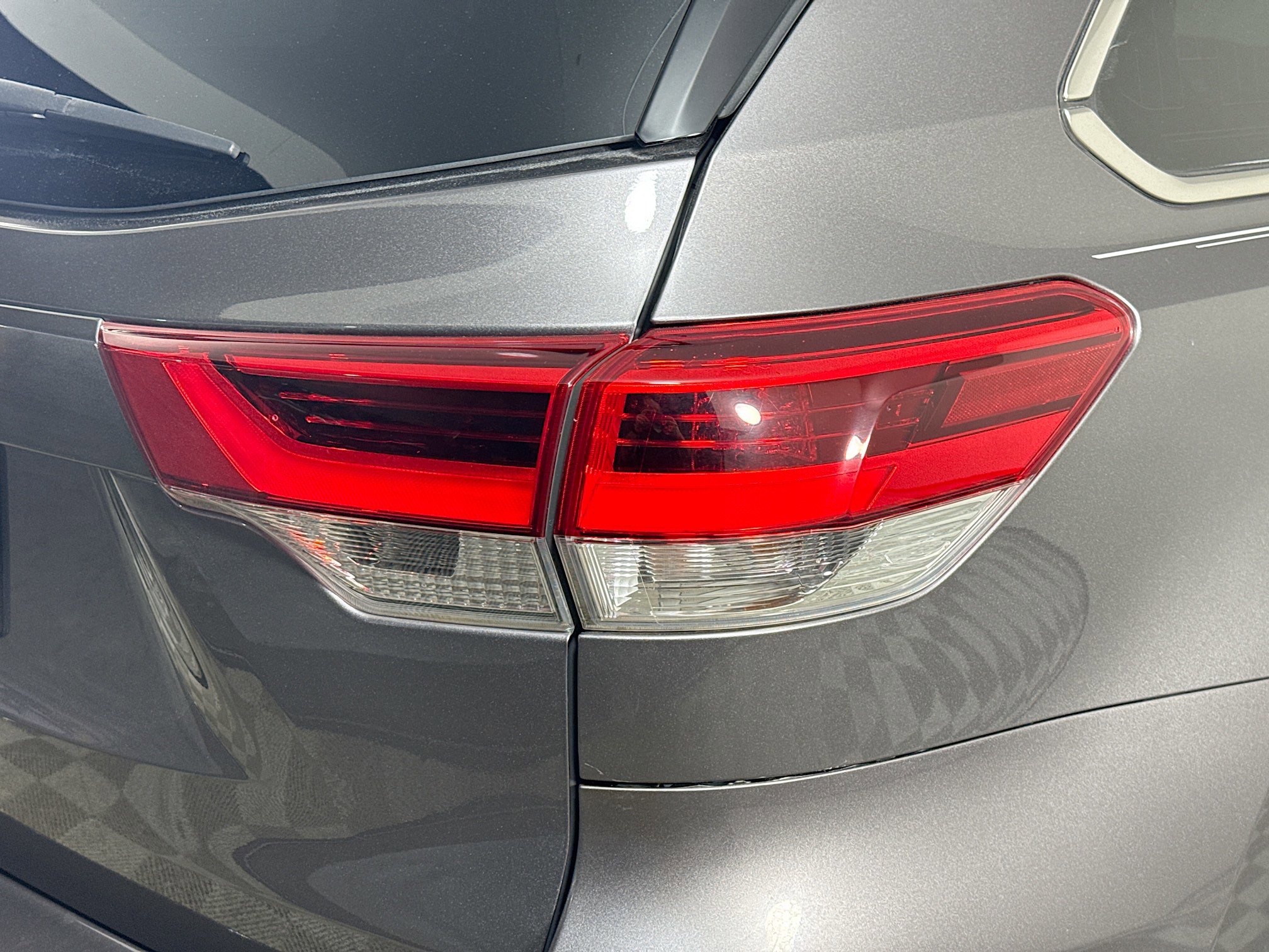 Used 2019 Toyota Highlander Plus image 33