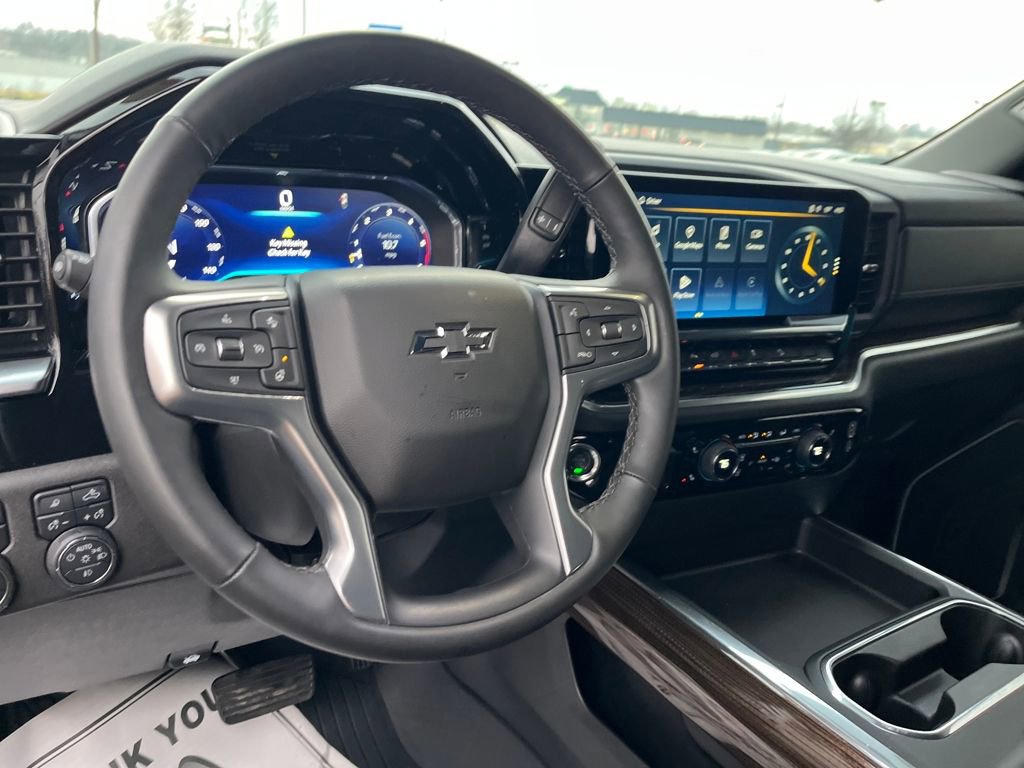 Used 2025 Chevrolet Silverado 2500 LT w/ Trail Boss Package image 10