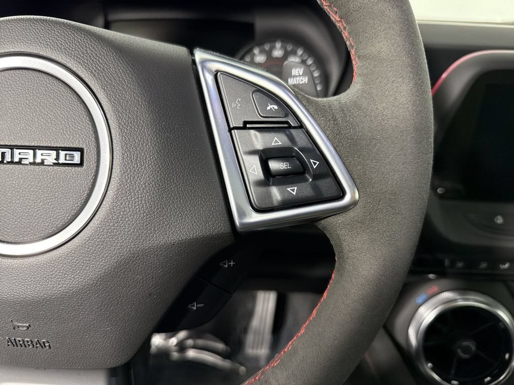 Used 2022 Chevrolet Camaro ZL1 RWD image 37