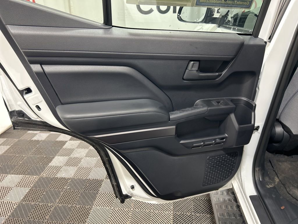 Used 2025 Toyota 4Runner TRD Off-Road image 19