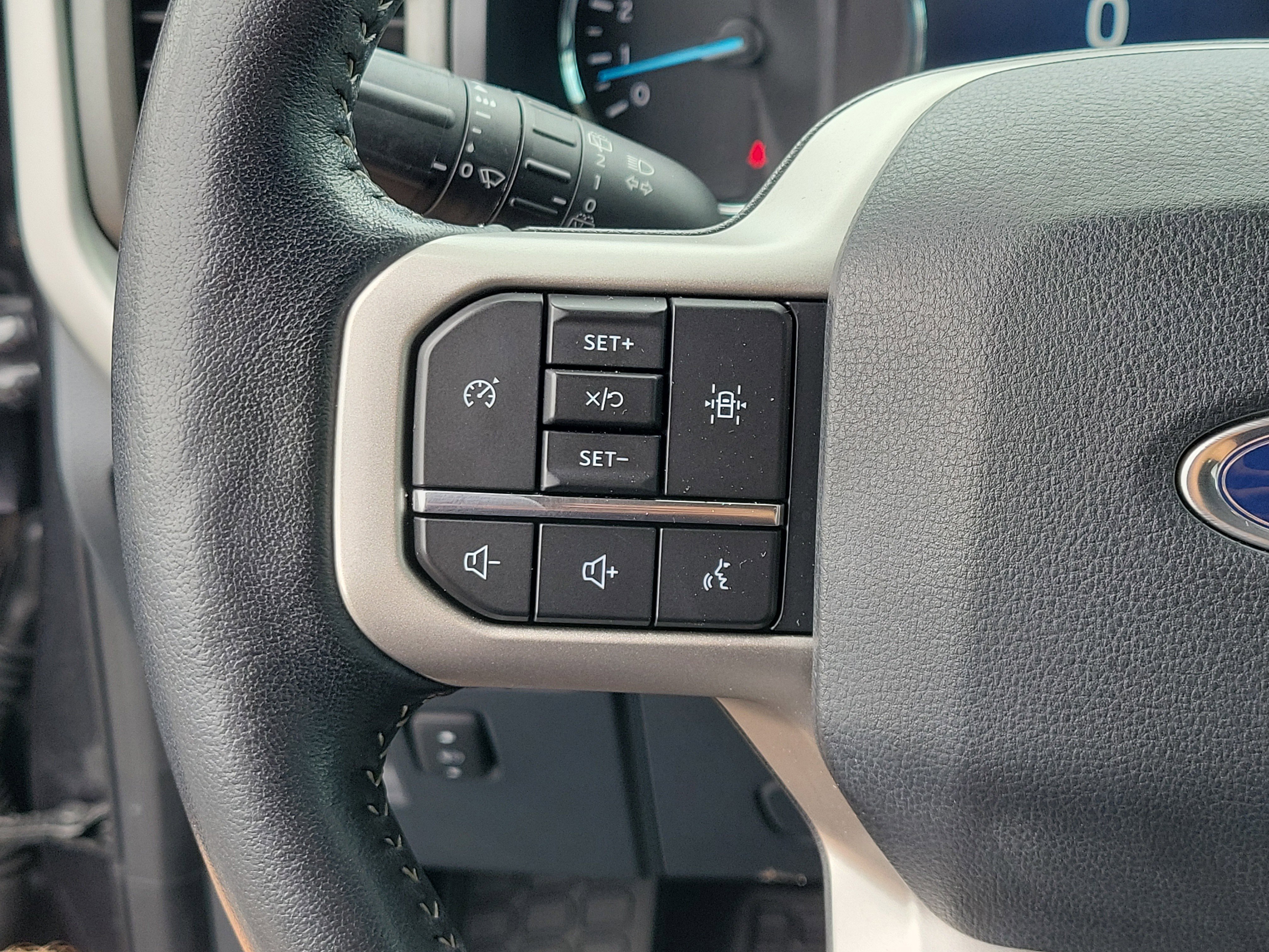 Used 2022 Ford Expedition XLT RWD image 25