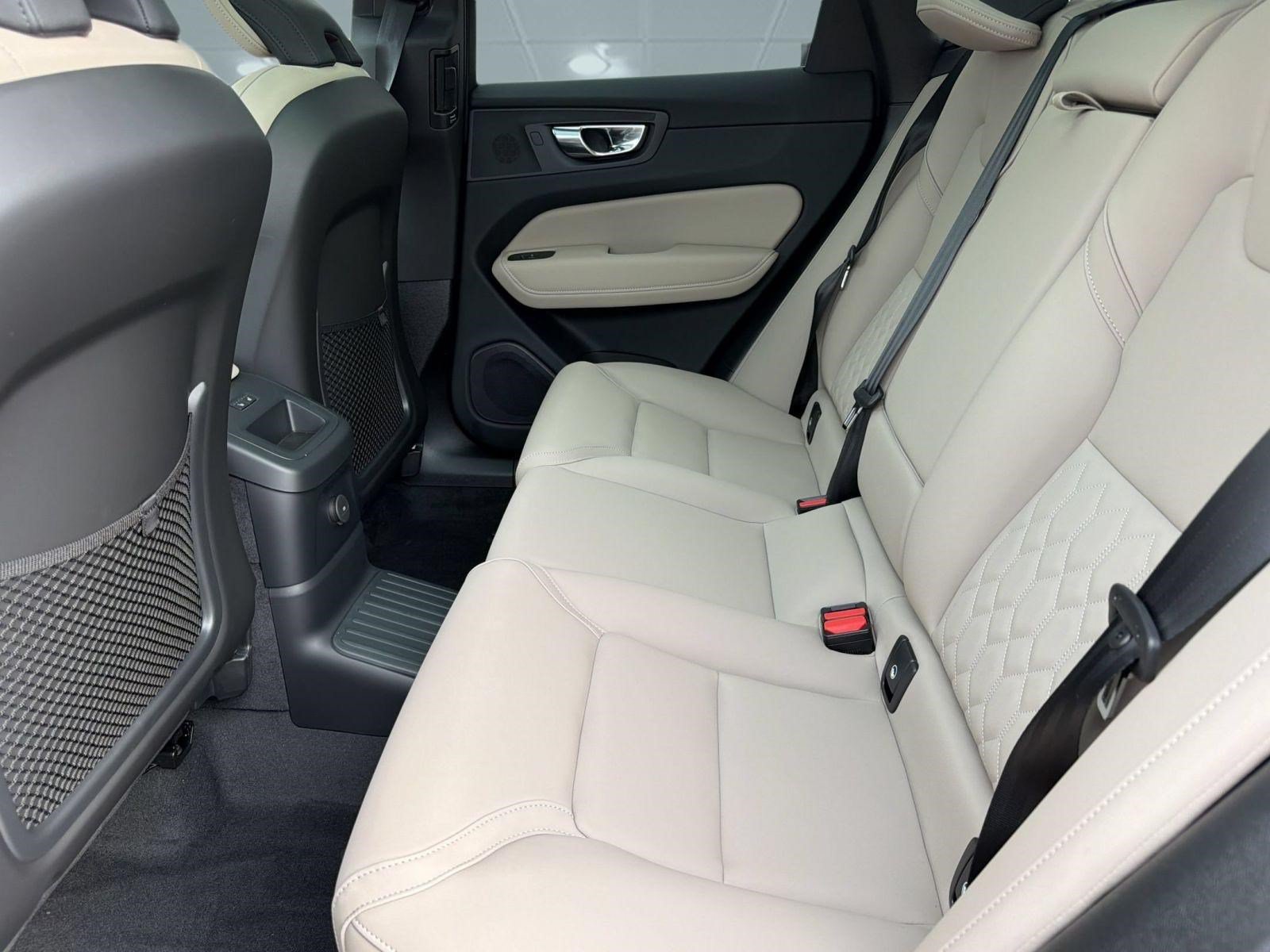 New 2026 Volvo XC60 T8 Plus w/ Climate Package AWD/4WD image 23