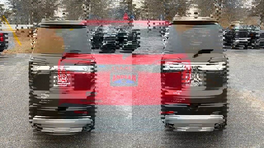 Used 2021 GMC Acadia SLT w/ Preferred Package image 6