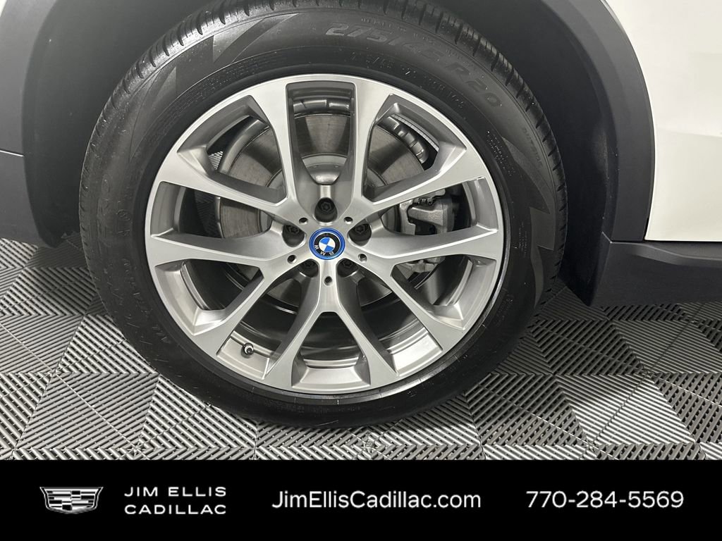 Used 2025 BMW X5 xDrive50e image 16