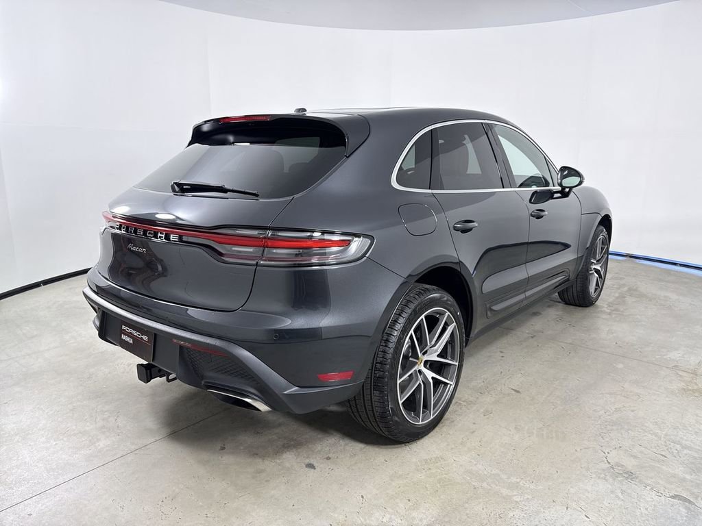 New 2026 Porsche Macan AWD/4WD image 7