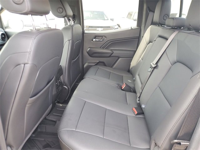 Used 2024 Chevrolet Colorado LT w/ LT Convenience Package III image 11