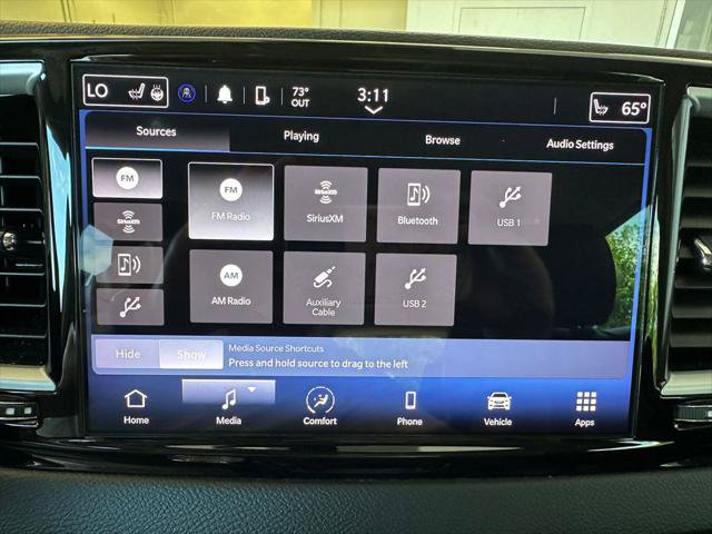 Certified 2022 Chrysler Pacifica Touring-L FWD image 5