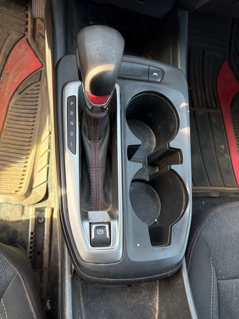 Used 2024 Chevrolet Trax RS FWD image 23