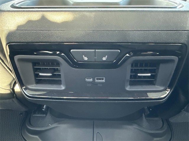 Used 2025 GMC Sierra 1500 AT4 w/ AT4 Premium Package image 17