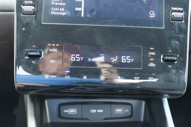 Used 2024 Hyundai Santa Cruz SEL image 17