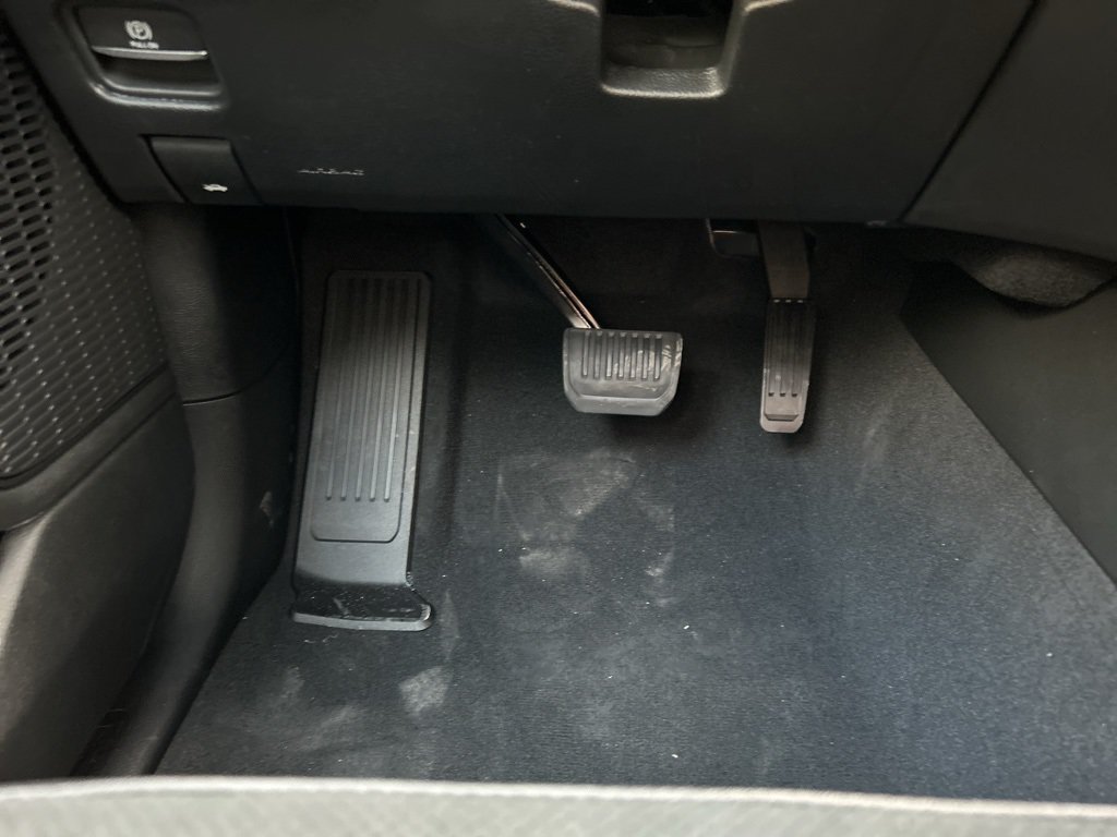 New 2025 Jeep Grand Cherokee Altitude AWD/4WD image 15