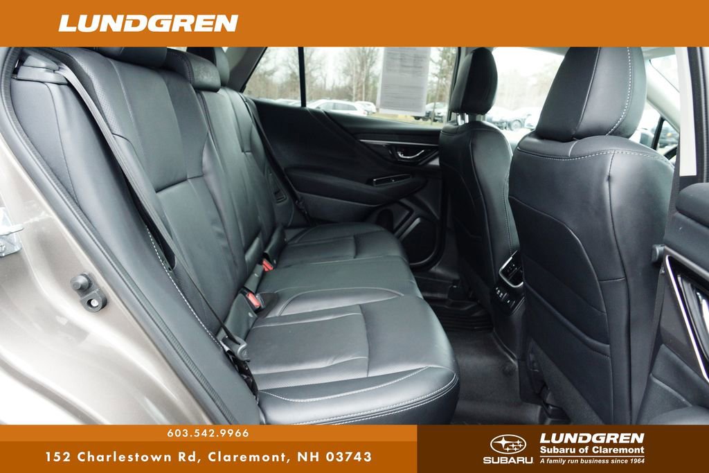 Used 2022 Subaru Outback Limited AWD/4WD image 30
