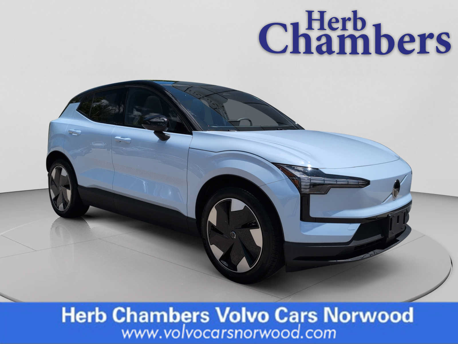 Certified 2025 Volvo EX30 Plus w/ Protection Package Premier