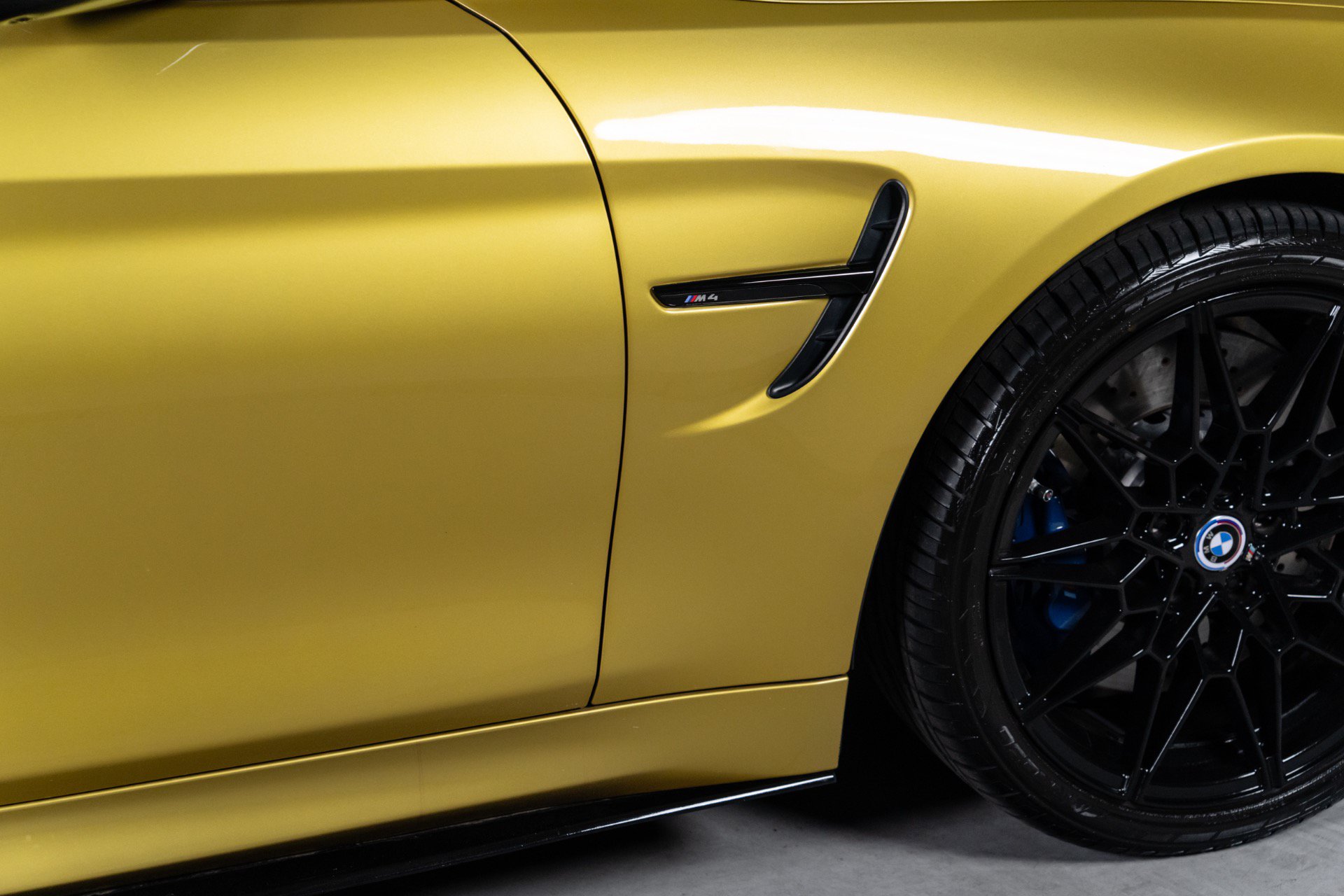 Used 2015 BMW M4 Coupe RWD image 33