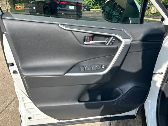 Used 2023 Toyota RAV4 Limited AWD/4WD image 11